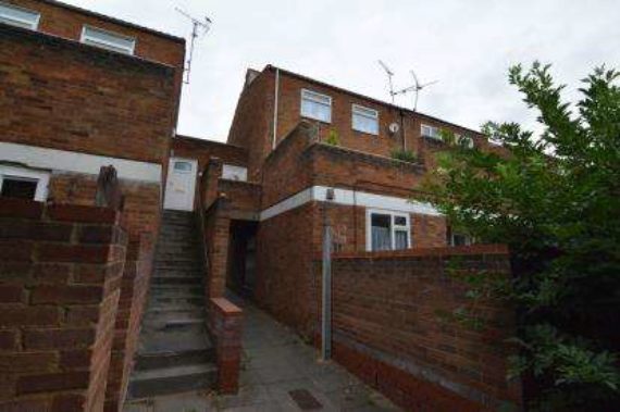 2 Bedroom Maisonette